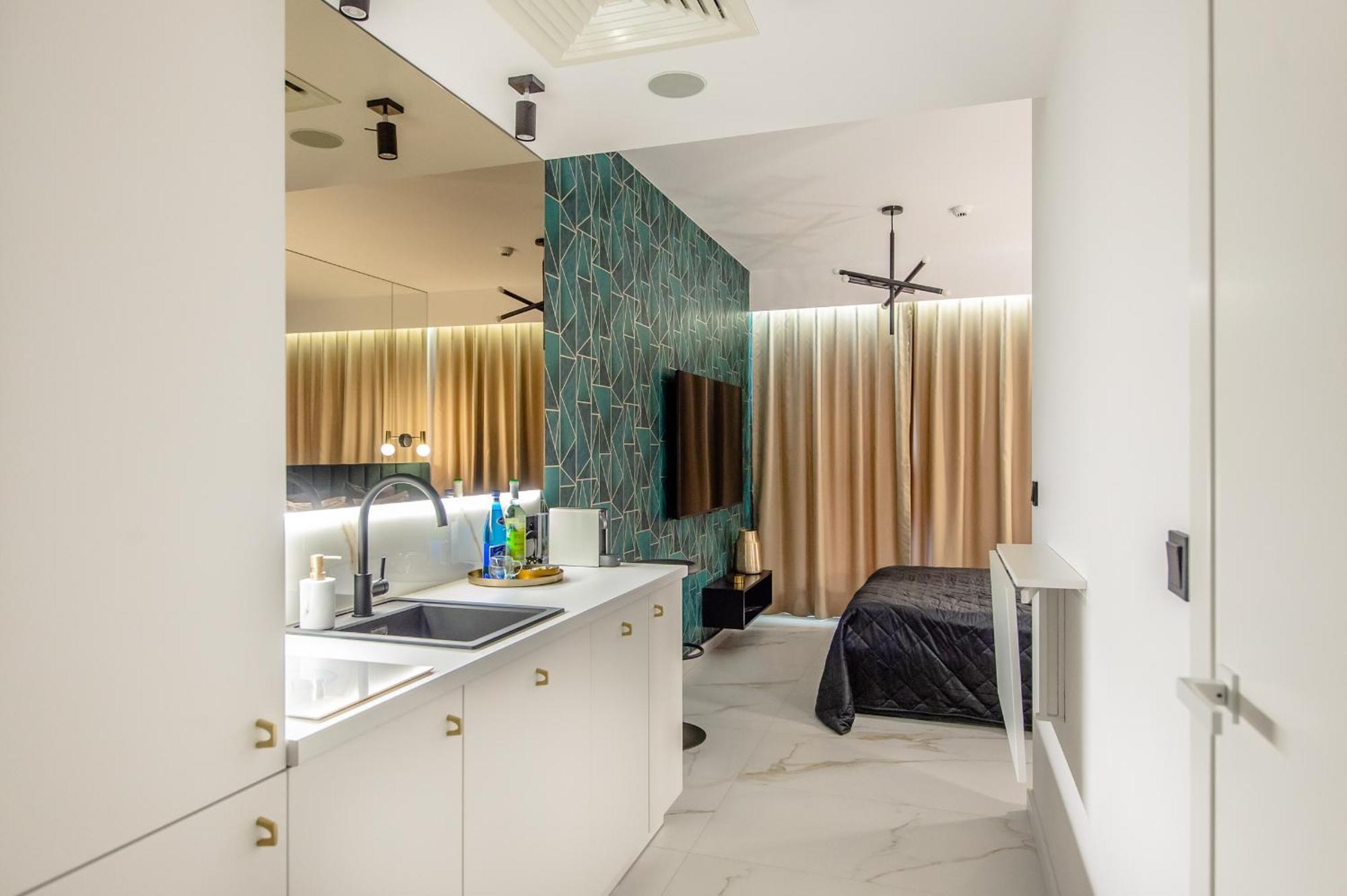 Super-Apartamenty Vip Jacuzzi III Poznaň Exteriér fotografie