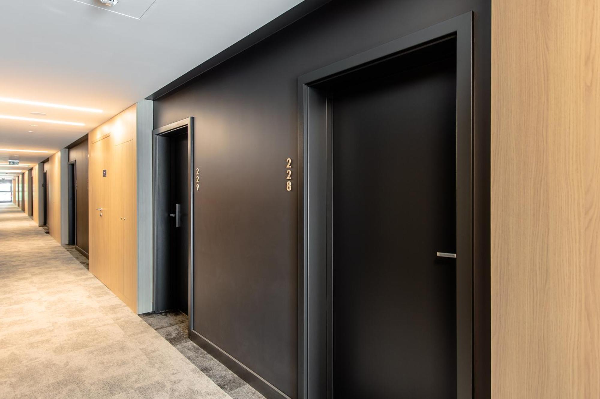 Super-Apartamenty Vip Jacuzzi III Poznaň Exteriér fotografie