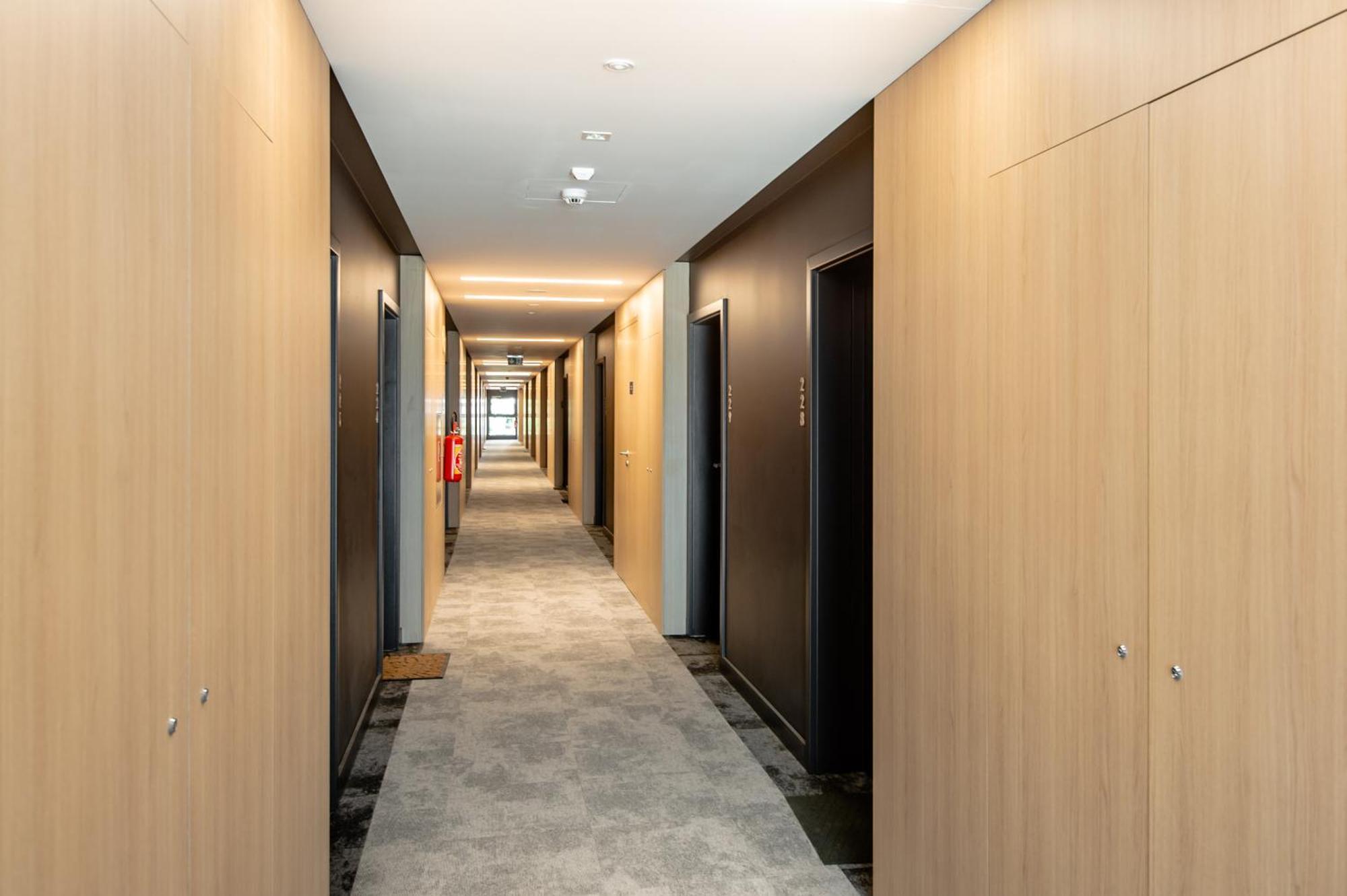 Super-Apartamenty Vip Jacuzzi III Poznaň Exteriér fotografie